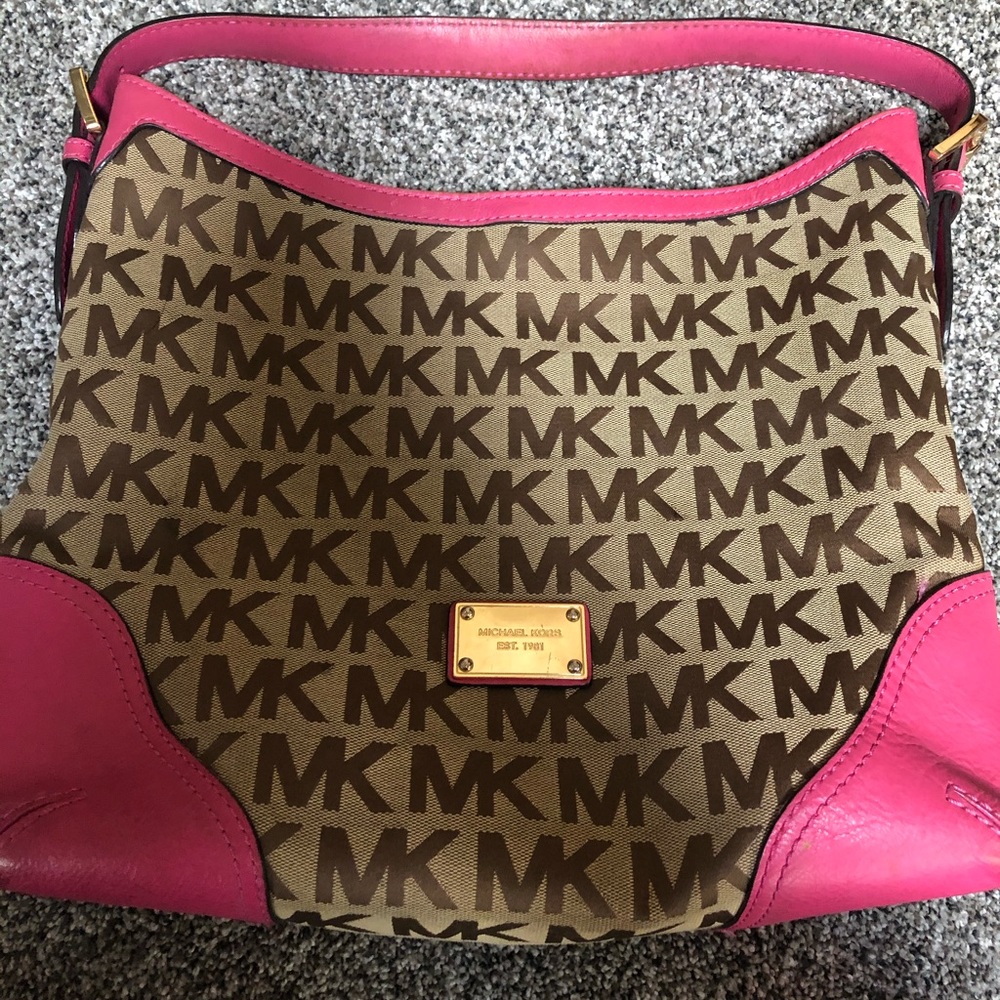 Authentic Michael Kors tote Pink/tan MK logo